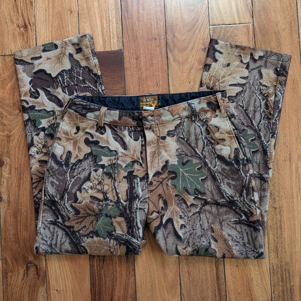 Cabela's Vintage Forest Camo Pants (L)